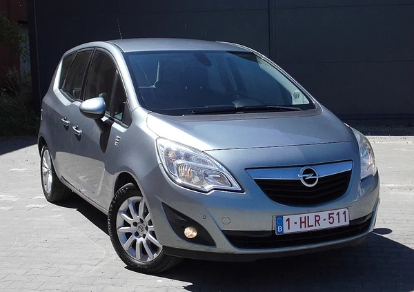 Opel Meriva cena 22900 przebieg: 193000, rok produkcji 2012 z Małogoszcz małe 379